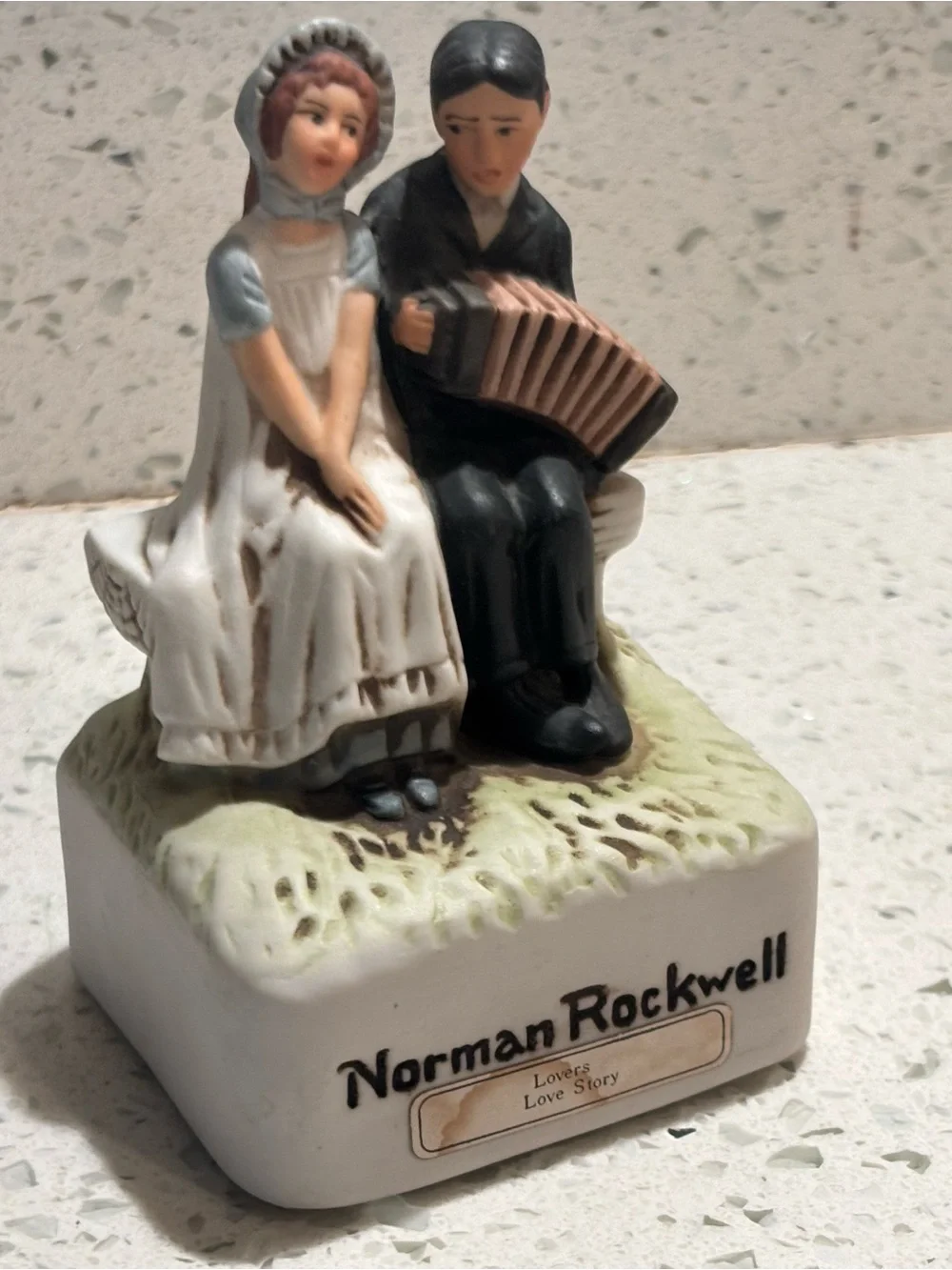 Norman Rockwell Lovers Figurine - Multi-Color Decorative Collectible 1981
